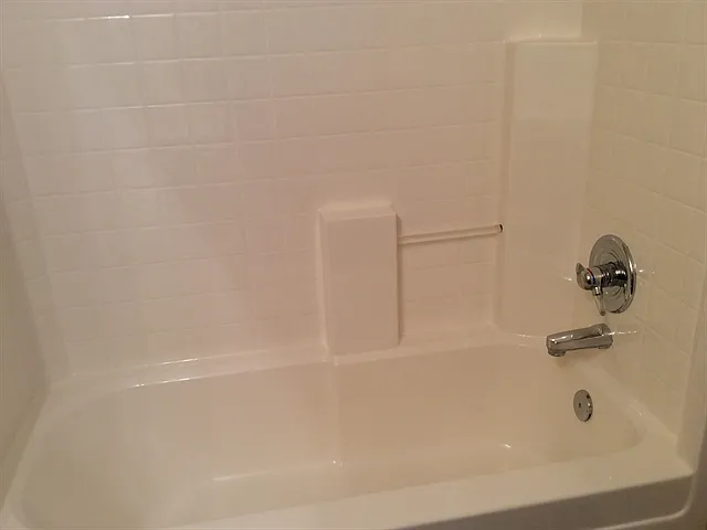 6685 Wimbledon Dr — Photo 13