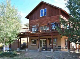 5 Deer Rd, Jelm, WY 82063