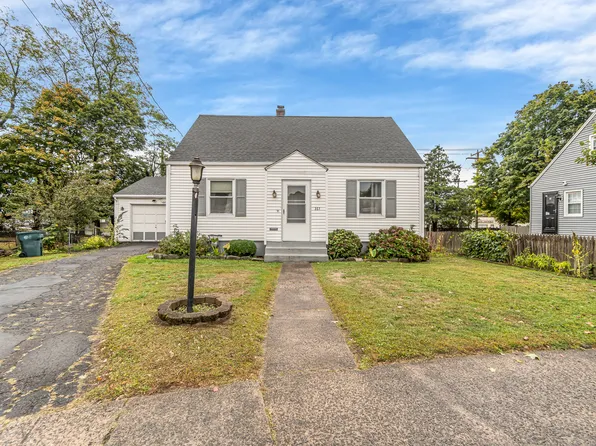 317 Franklin Rd, Hamden, CT 06517