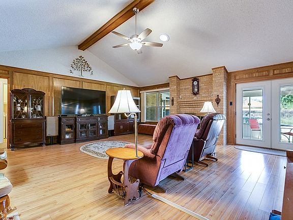 5th image of 3310 Cedarhill Dr
