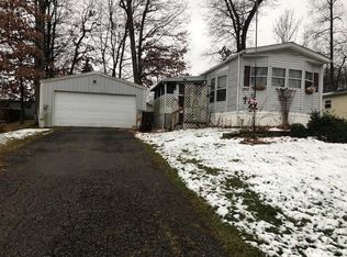 1407 Apollo Dr, Angola, IN 46703