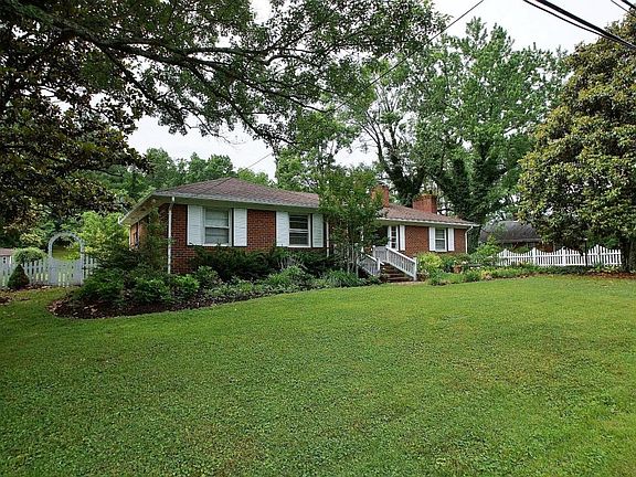 4th image of 3128 Clearview Dr