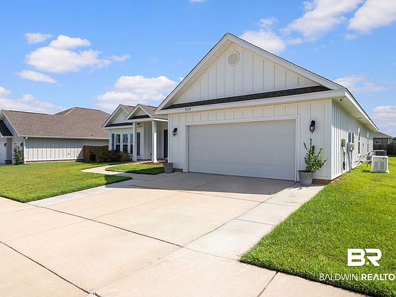 3rd image of 8523 Bronze Ln