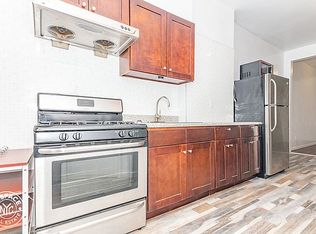 1713 Harman St #2S, Ridgewood, NY 11385