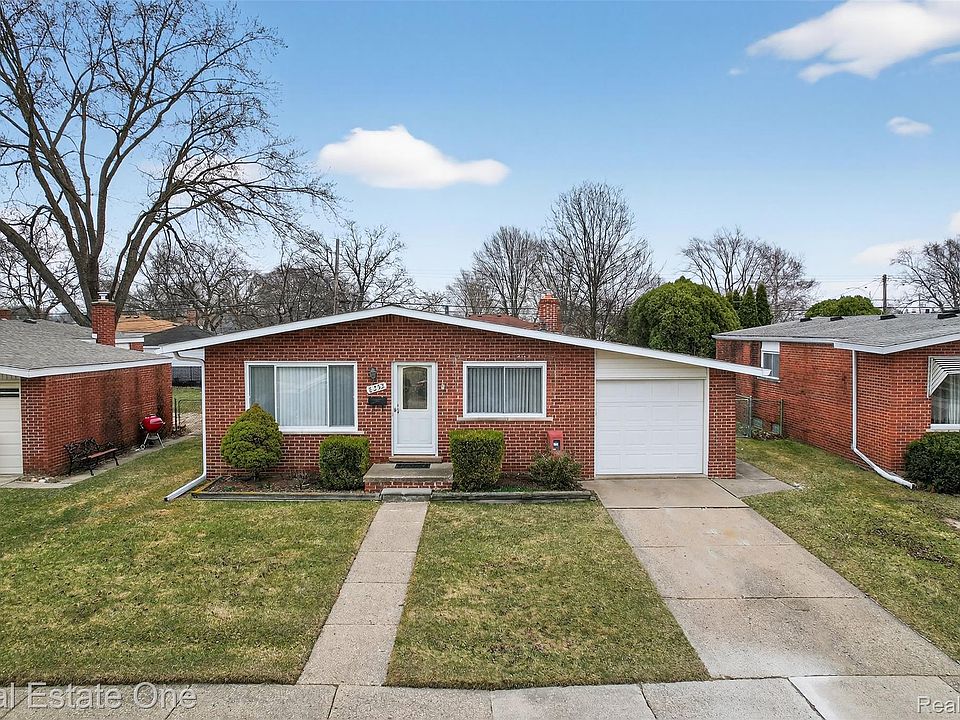 1st image of 8232 Hillcrest Blvd