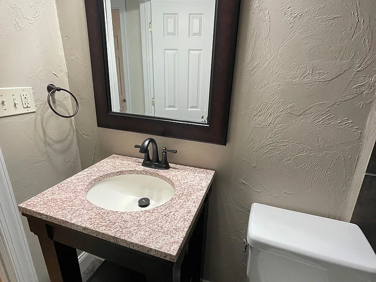 5401 Stanton Ave — Photo 26