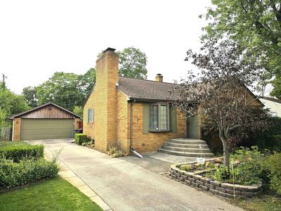 54645 28th St, South Bend, IN, 46635