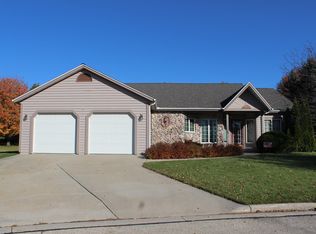 444 Skyhawk Ct, Campbellsport, WI 53010