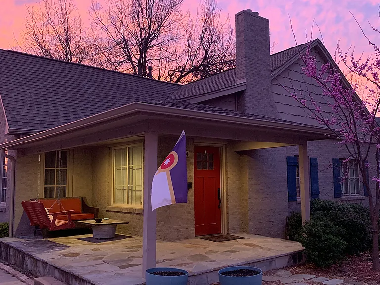 1524 S Atlanta Pl — Photo 1