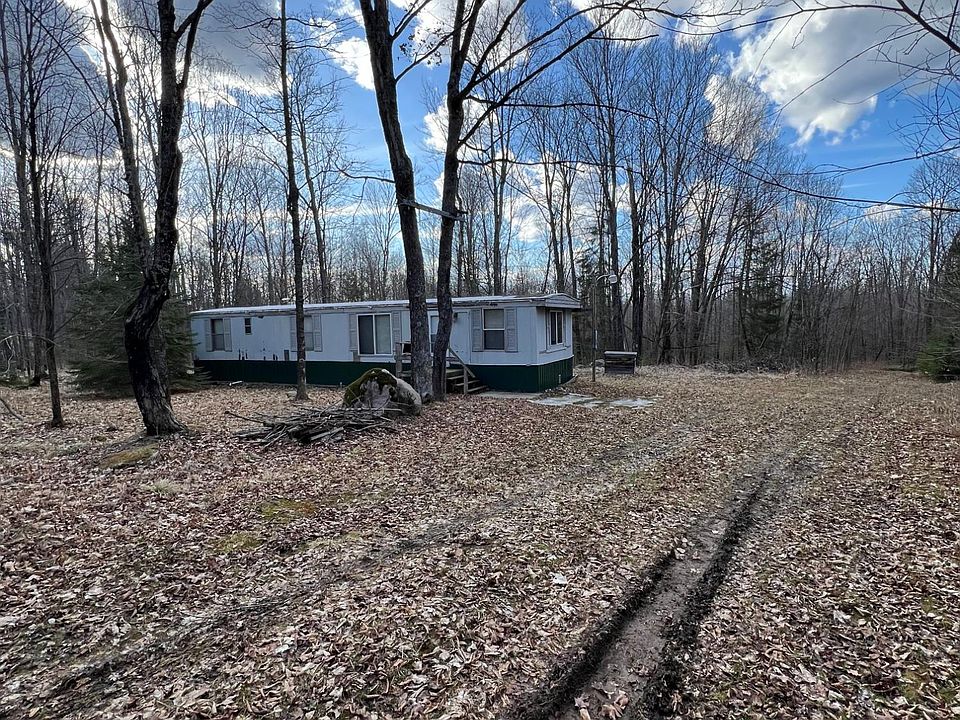 2nd image of 77528 Chippewa Lake Rd
