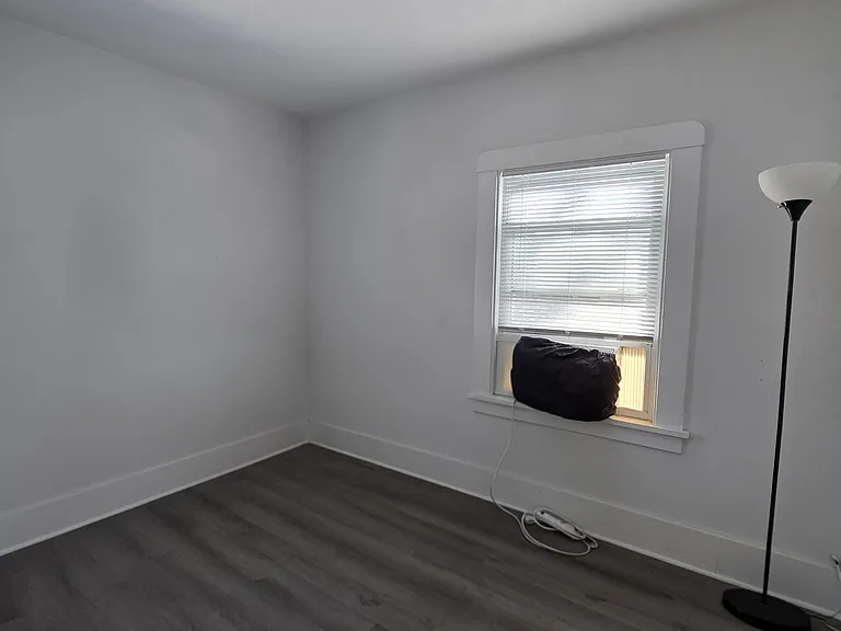 145 Christie St — Photo 8