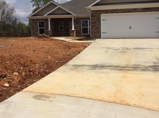 113 Cherry Glen Cir NE, Huntsville, AL 35811