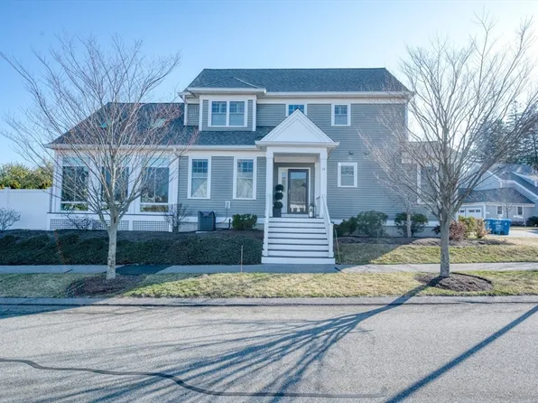 14 Founders Way #14, Plymouth, MA 02360