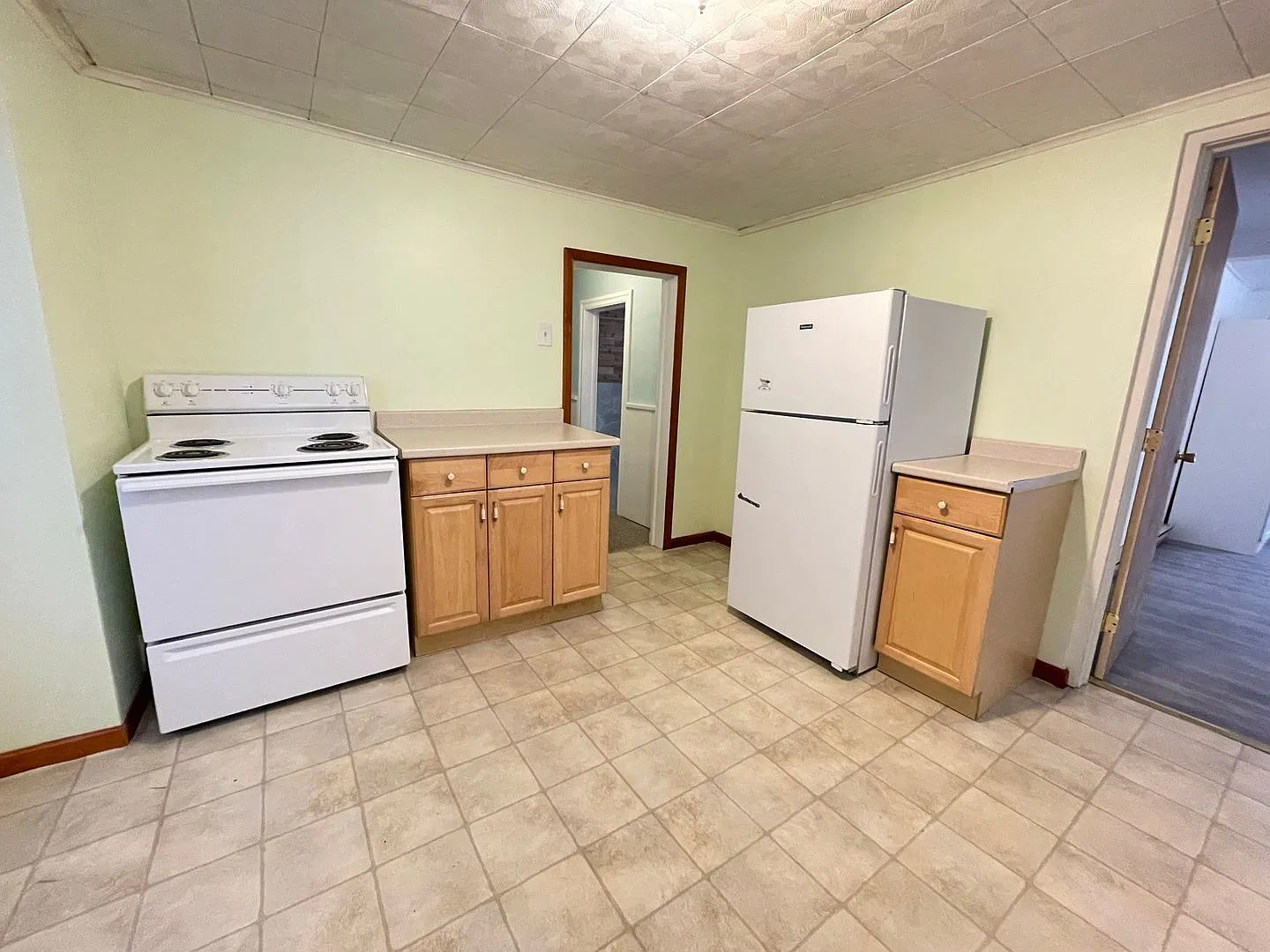 Ground Floor Apartment — Photo 4