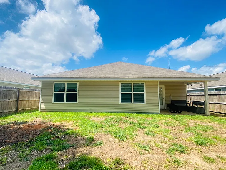5838 Blackhorse Cir — Photo 28