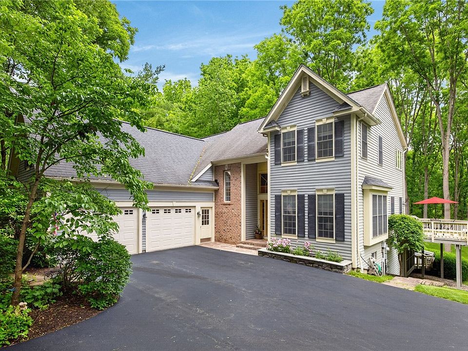 1st image of 341 Thornebush Dr