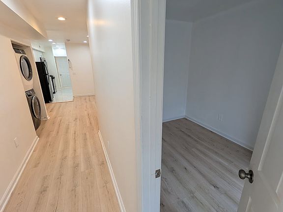 3rd image of 1925 D St NE #2