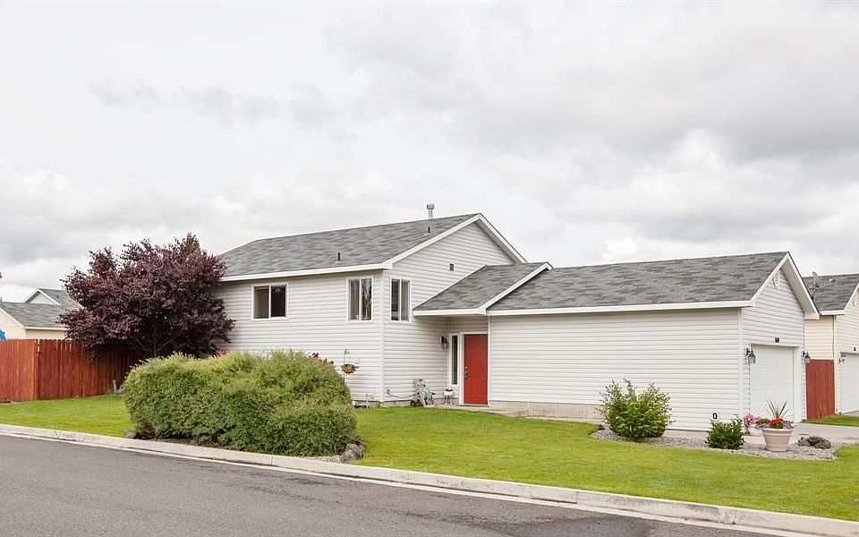 1st image of 4609 E 13th Ave