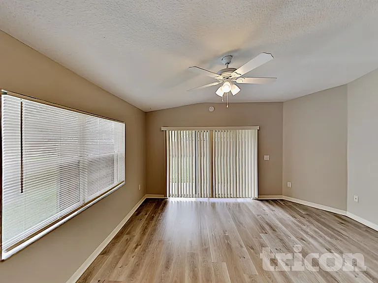 3548 Cardinal Feather Dr — Photo 2
