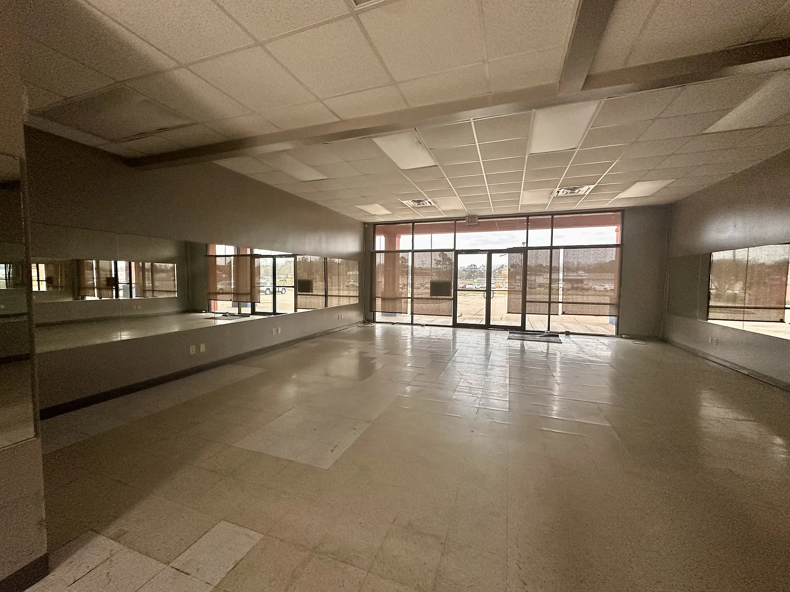 2501 McRae Road - B — Photo 4