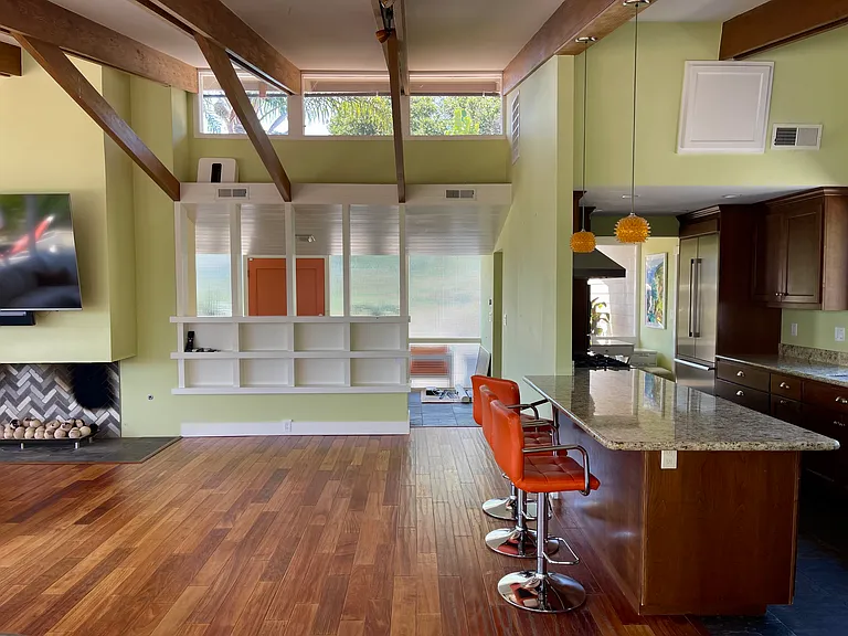 34 Hollins Dr — Photo 13