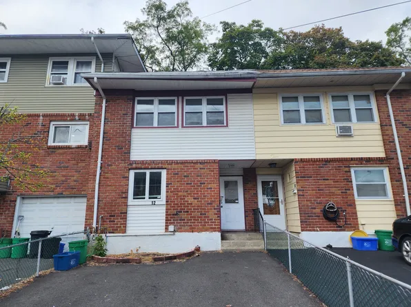 12 Roosevelt Dr #1, West Haverstraw, NY 10993
