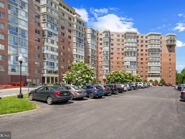 3100 N Leisure World Blvd APT 716, Silver Spring, MD 20906
