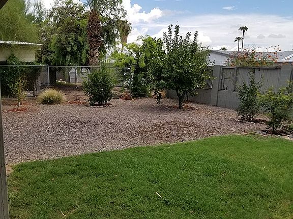 3rd image of 7717 E Fay Ave