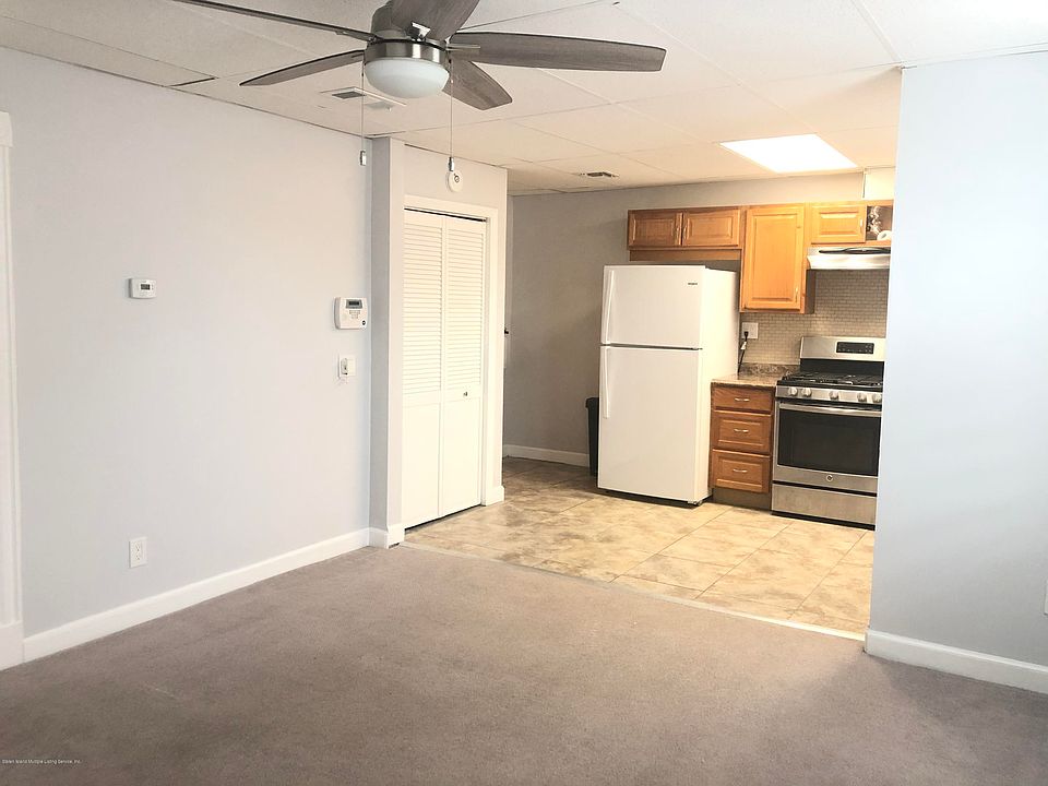 1st image of 1388 Bay St