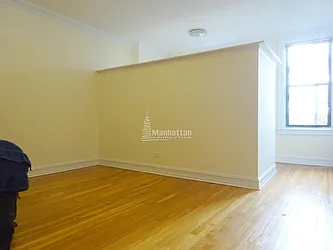 Rented by Manhattan Connection