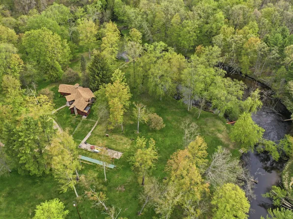 6378 S Mac Rd, Baldwin, MI 49304