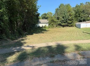 8124 Pozzi Rd, Charlotte, NC 28216