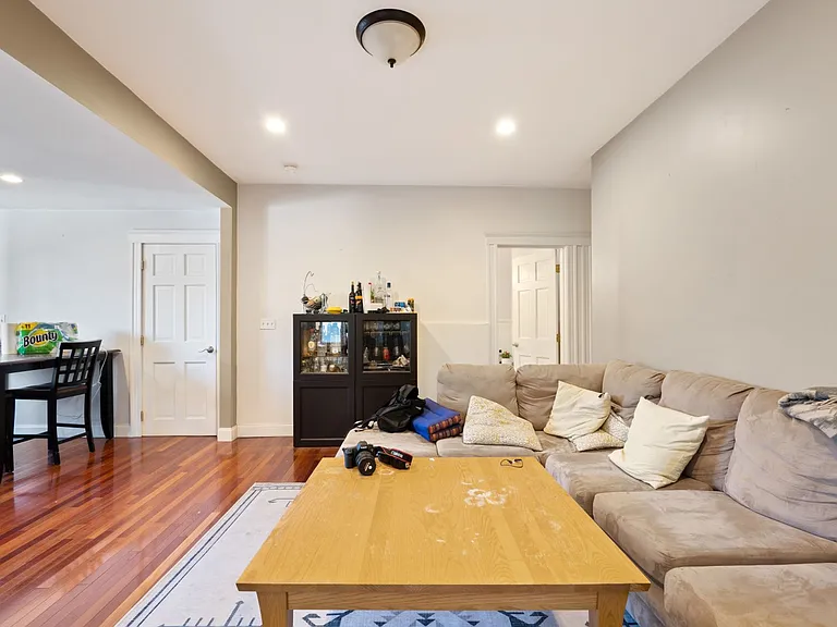 783 Cambridge St #2R — Photo 5