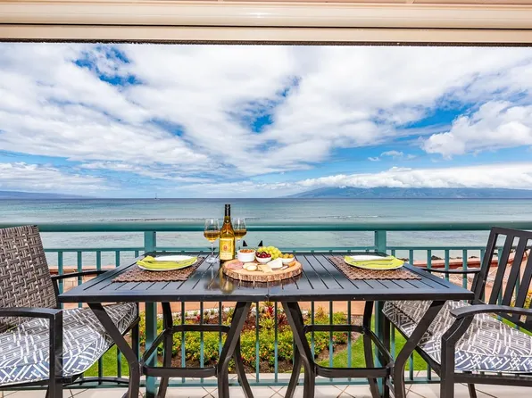 3765 Lower Honoapiilani Rd APT 207, Lahaina, HI 96761