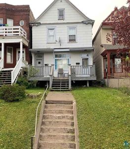 925 E 5th St, Duluth, MN, 55805