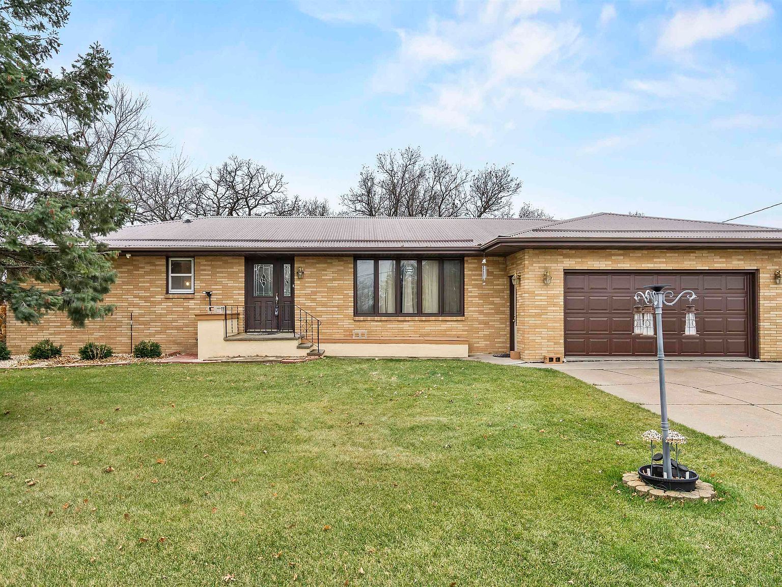 31976 Olde Castle Rd, Dyersville, IA 52040 Zillow