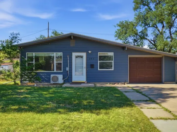 242 E Fairmont Blvd, Rapid City, SD 57701