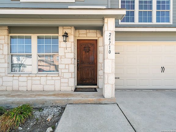 4th image of 24710 Maple Crest