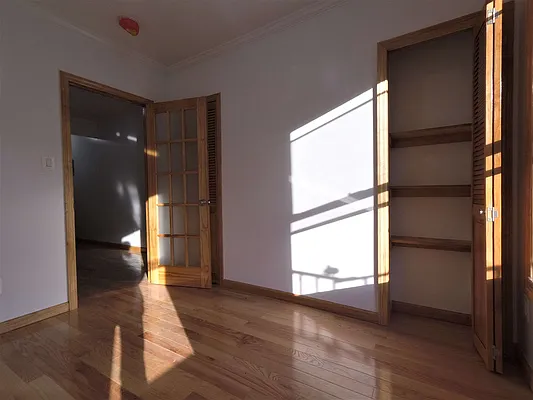 Rented by Green Home NY Realty LLC | media 19