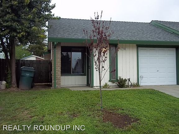 3rd image of 7708 Lakewood Park Dr