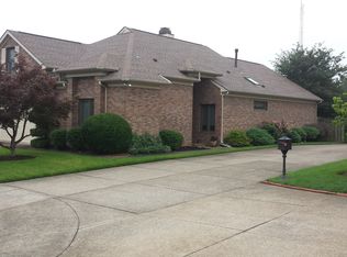 2020 Wimbledon Ct, Owensboro, KY 42301