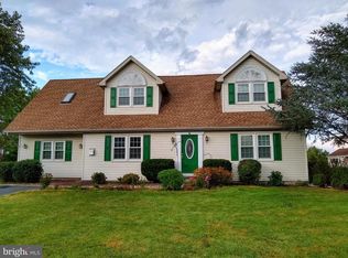 119 Fieldstone Dr, Carlisle, PA 17015