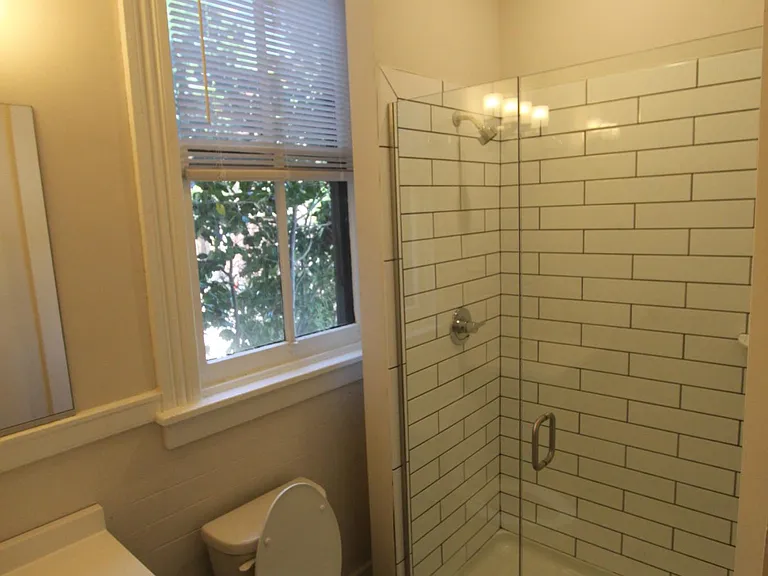 1500 Grove Ave #1 — Photo 8