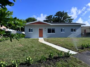 226 NE 7th Ave, Boynton Beach, FL 33435