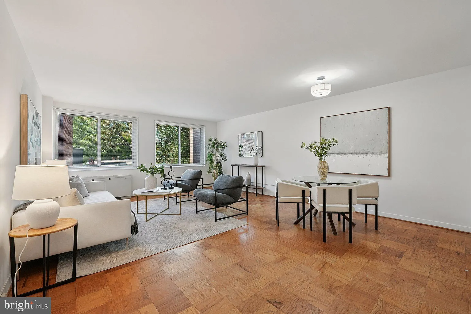 5406 Connecticut Ave NW APT 501 photo 1