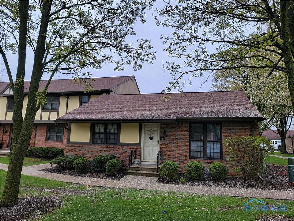 1st image of 16 Knollwood Dr