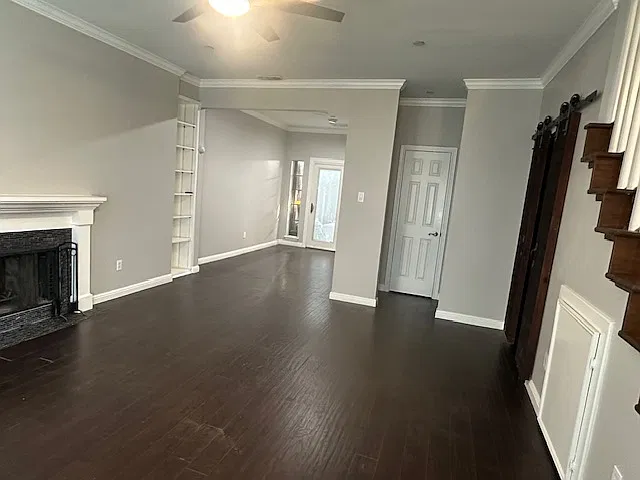2 bed, 1196 sqft, $2,400 — Photo 3