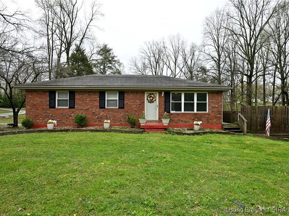 1795 Pin Oak Drive NE, New Salisbury, IN 47161