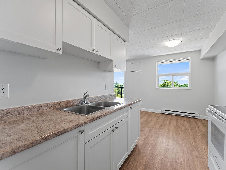 1st image of 11886 Tecumseh Rd E #1576865
