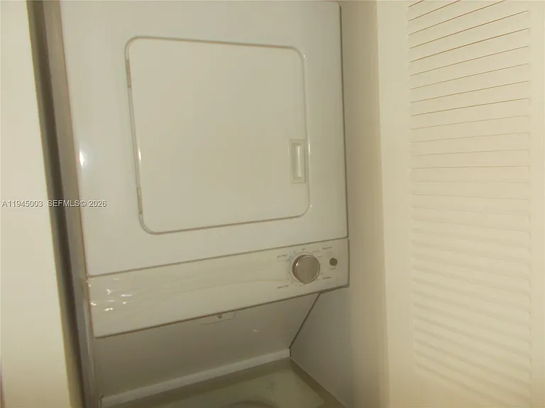 1400 SW 124th Ter #205Q — Photo 19